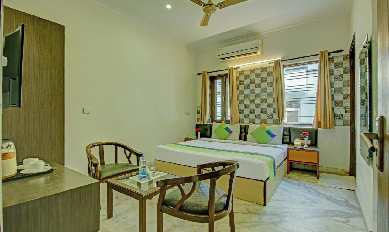 Itsy Hotels Swastika Inn Sector 26 Noida Esterno foto